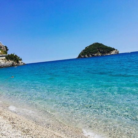 A 5 Minuti Dal Mare - Dolphin Beach House Spotorno Eksteriør bilde