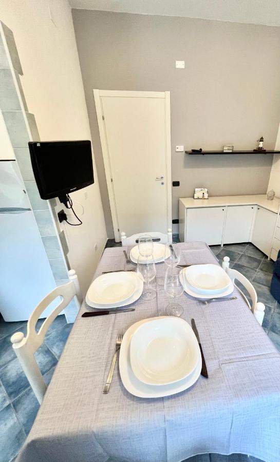 A 5 Minuti Dal Mare - Dolphin Beach House Spotorno Eksteriør bilde