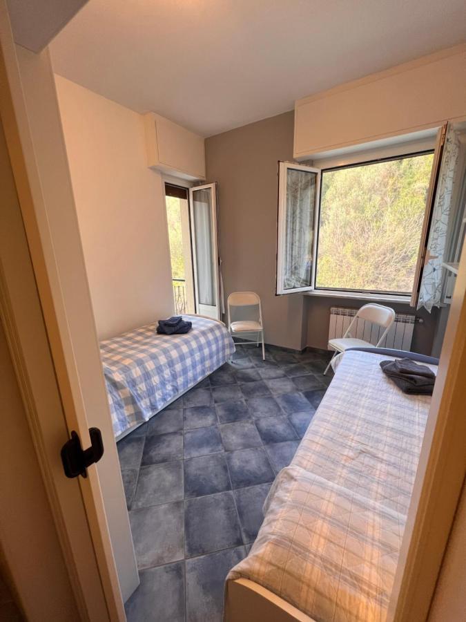 A 5 Minuti Dal Mare - Dolphin Beach House Spotorno Eksteriør bilde